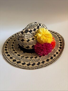 Vintage Helene Berman Resort Pom Pom Straw Hat ~ New With Tags ~ Made in Italy
